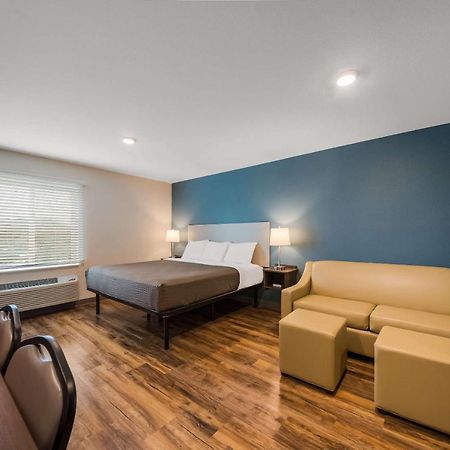 Woodspring Suites Inverness Exterior photo